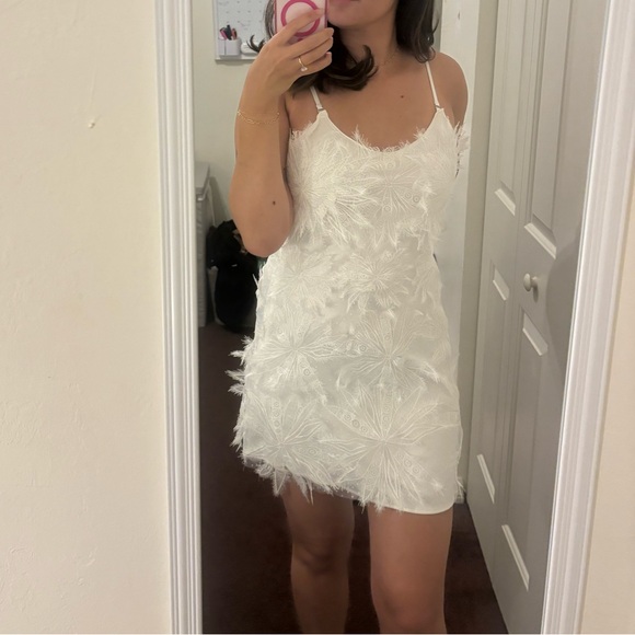 INAMORE Womens Size M Mariposa Little White Dress Mini Lace Appliqué Flowers - Picture 16 of 16